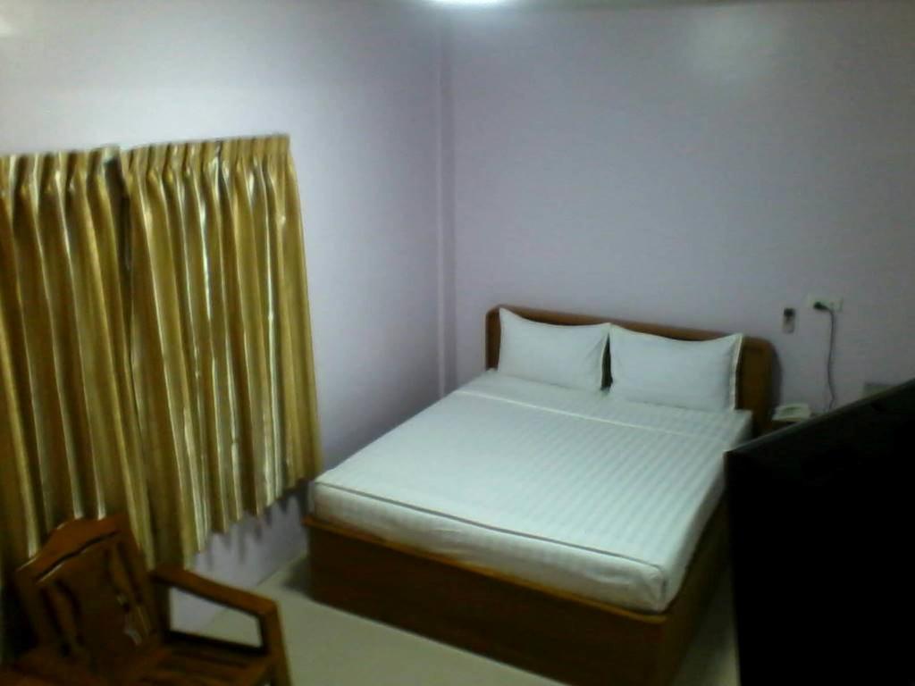 Aung Tha Pyay Hotel 3 Yangon Zimmer foto
