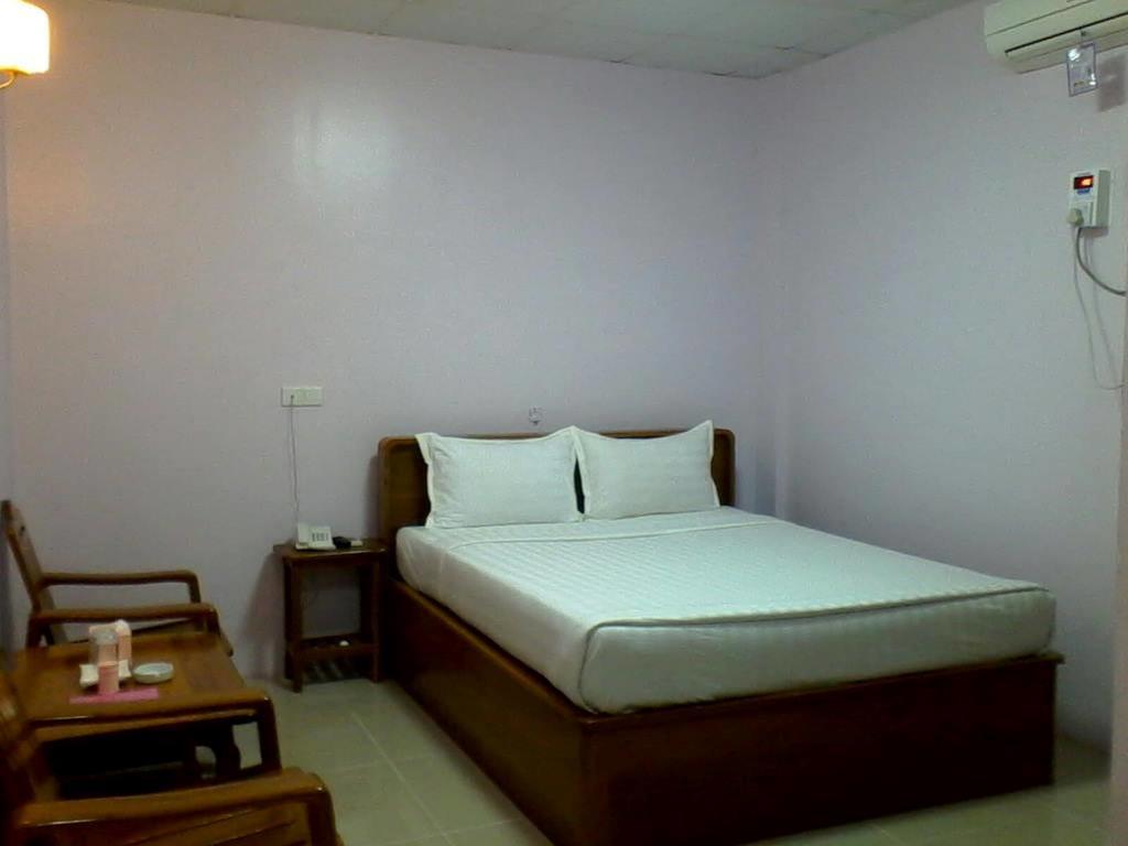 Aung Tha Pyay Hotel 3 Yangon Zimmer foto