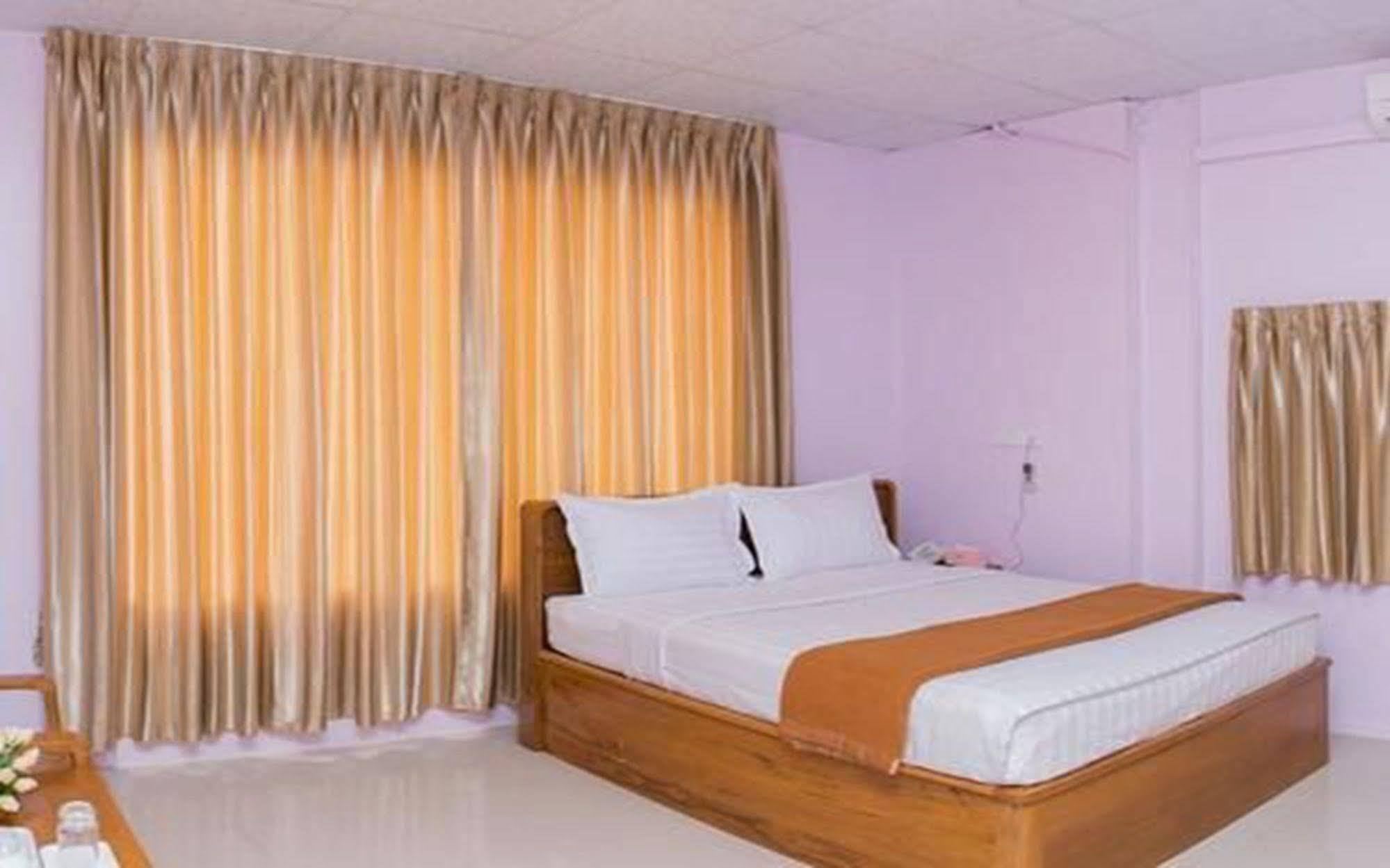 Aung Tha Pyay Hotel 3 Yangon Exterior foto