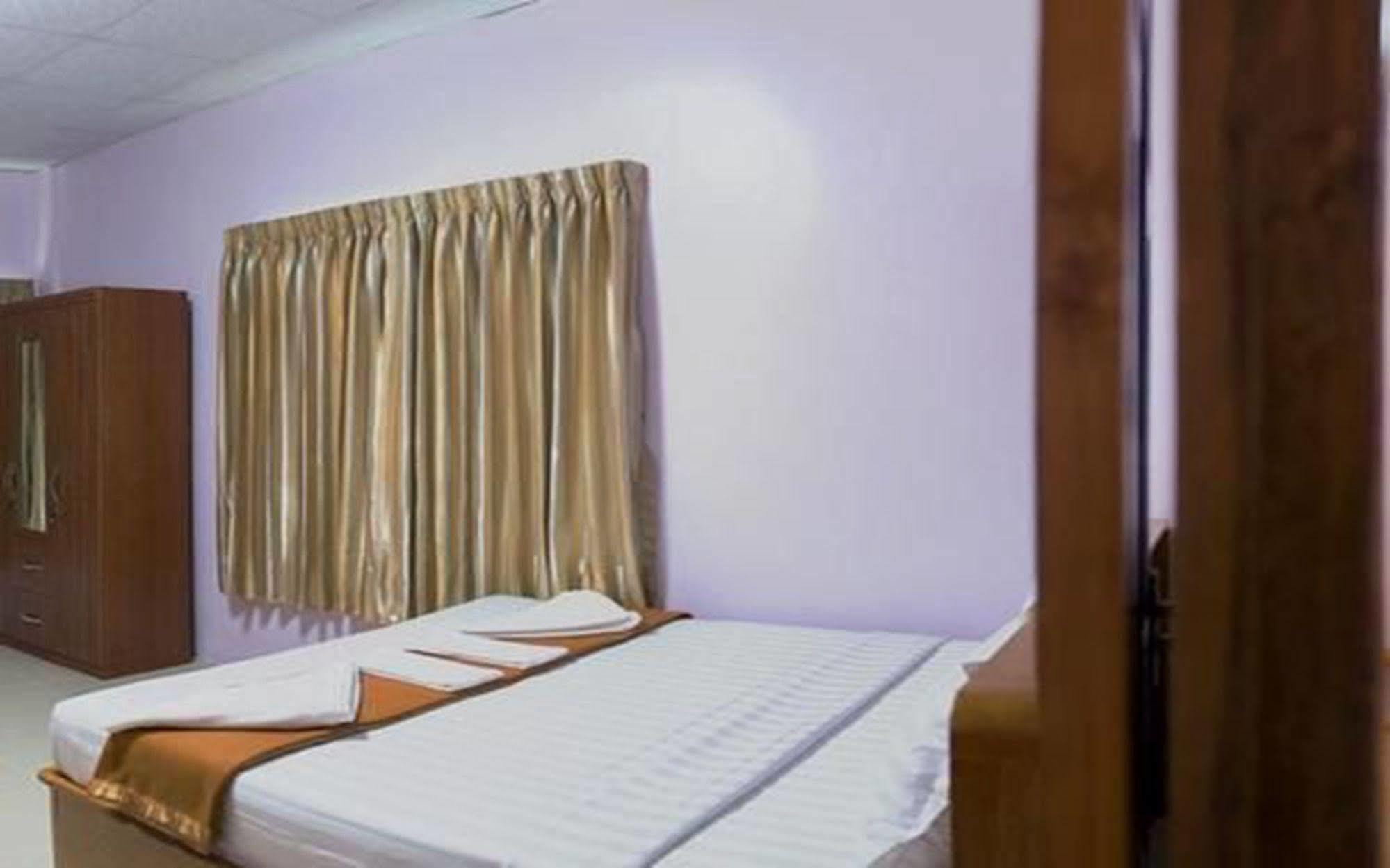 Aung Tha Pyay Hotel 3 Yangon Exterior foto