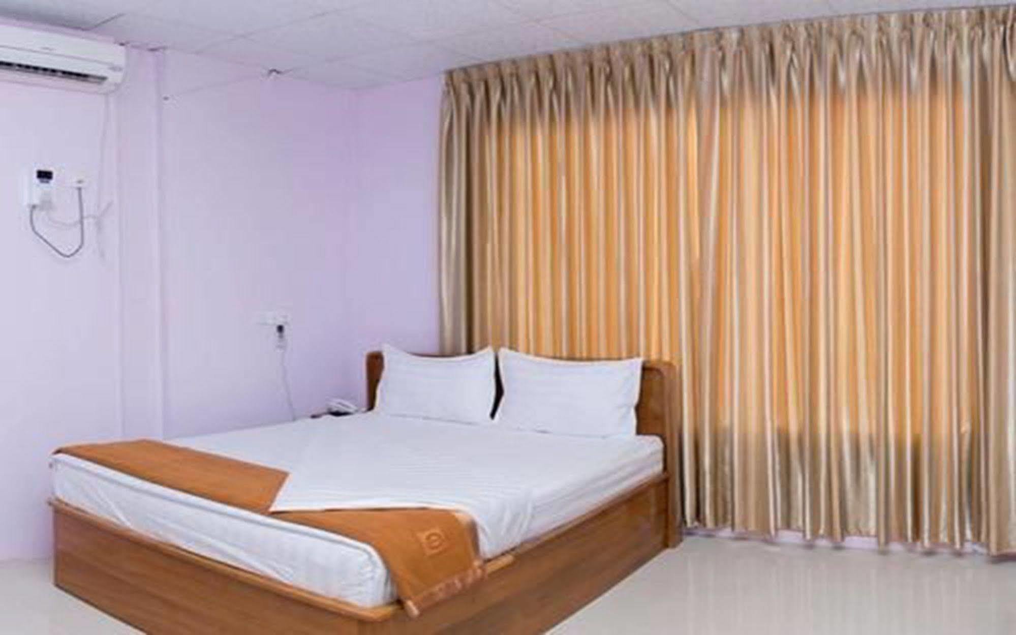 Aung Tha Pyay Hotel 3 Yangon Exterior foto